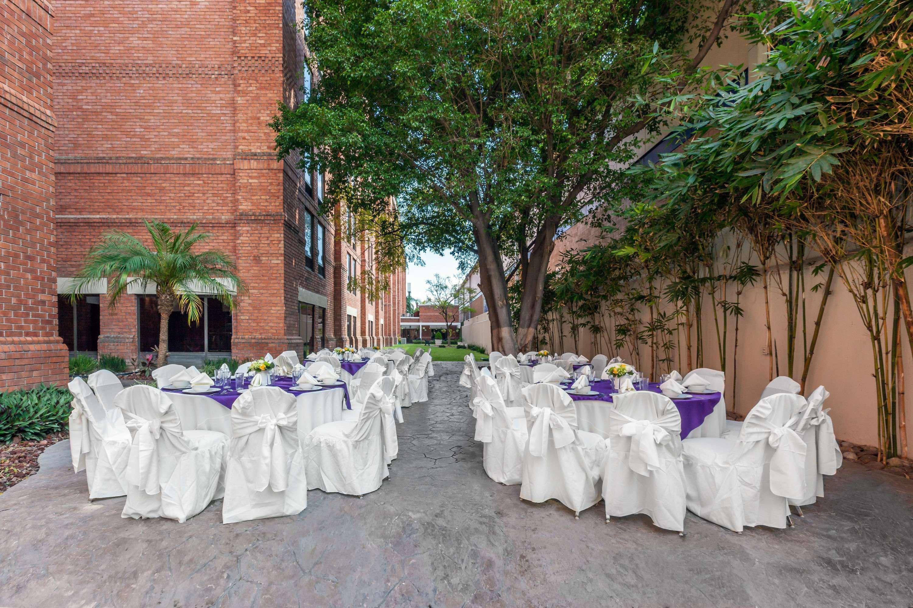 Wyndham Garden Monterrey Norte San Nicolas de los Garza Bagian luar foto