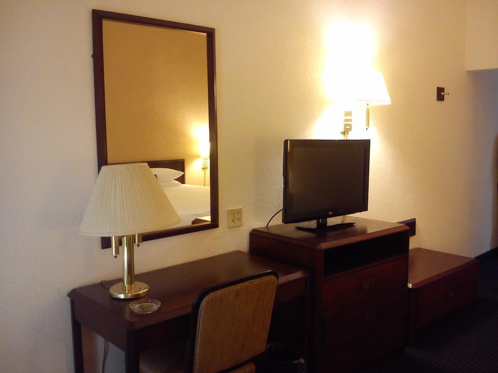 Wyndham Garden Monterrey Norte San Nicolas de los Garza Bagian luar foto